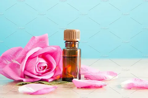 تصویر 2 از گلاب ربیع درجه یک با خلوص کامل و عطر مطبوع
